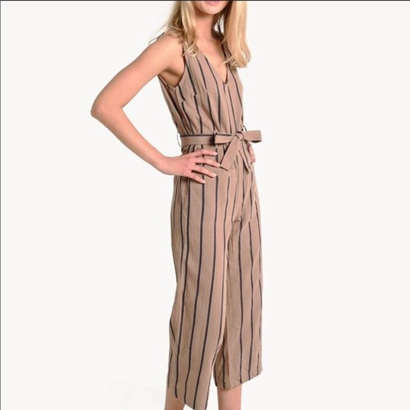 (NWOT) Mod Ref jumpsuit - Picture 2 of 6